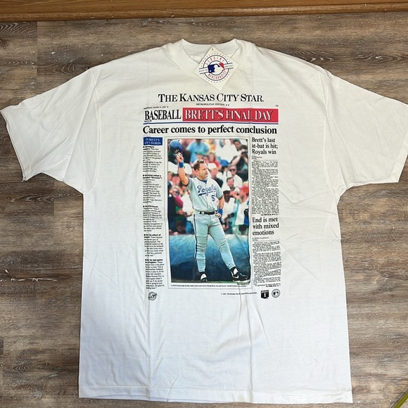 NWT George Brett Retirement Sweatshirt and TShirt Extra Large KC Star Bundle - Picture 3 of 15